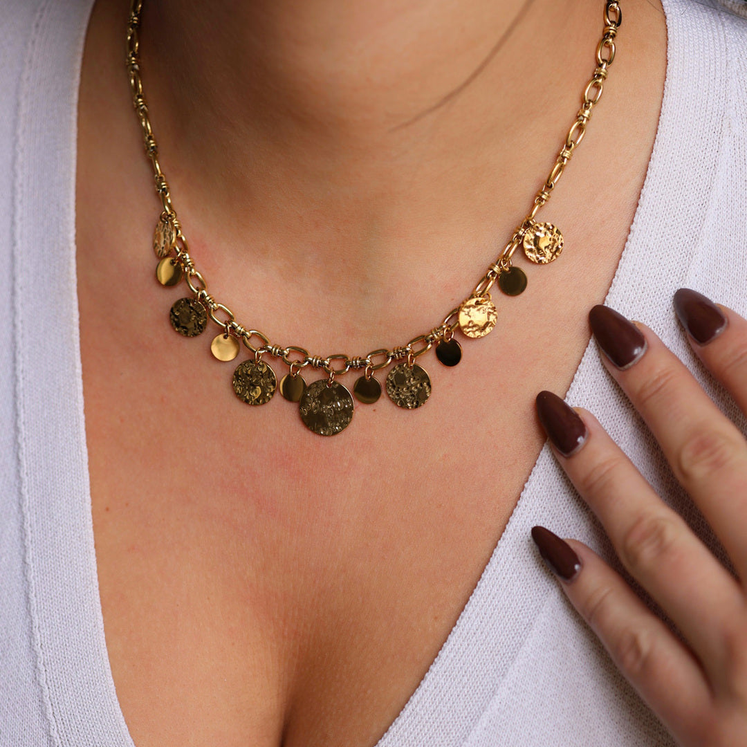 Collier Julia