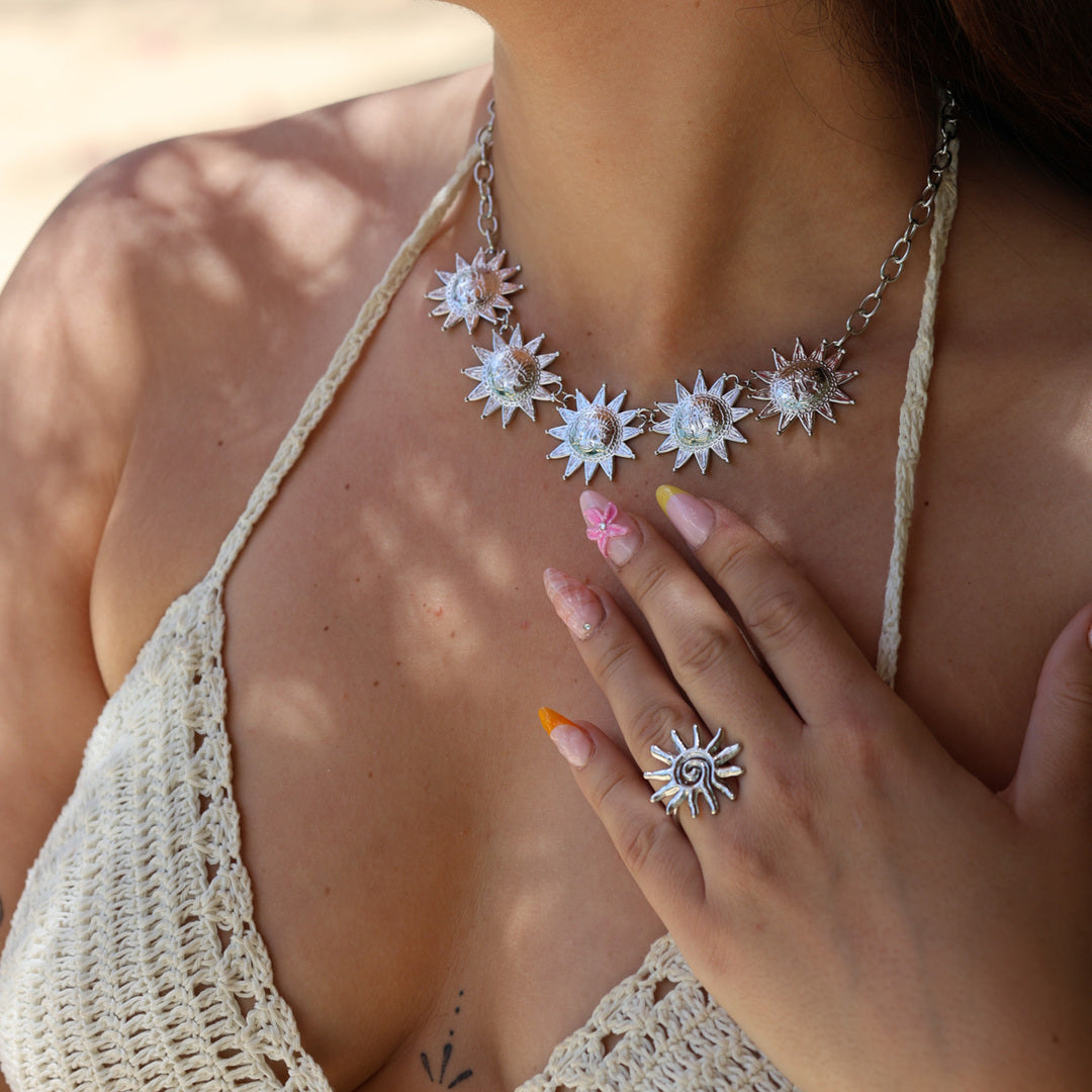 Collier Philippine