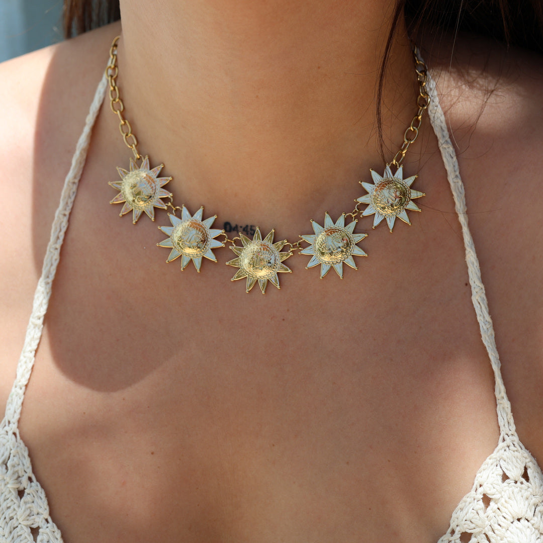 Collier Philippine