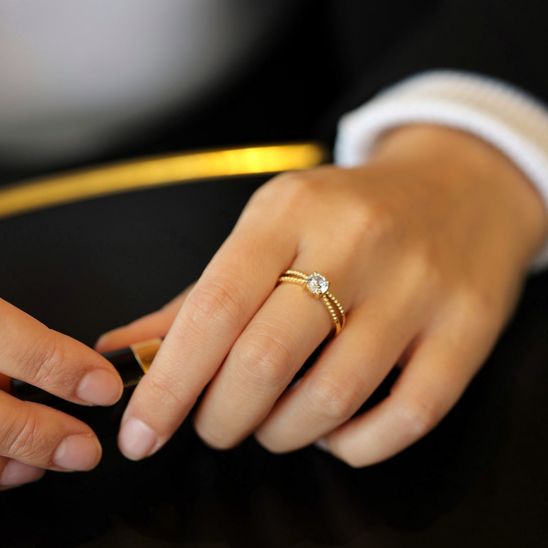 Bague Ezra