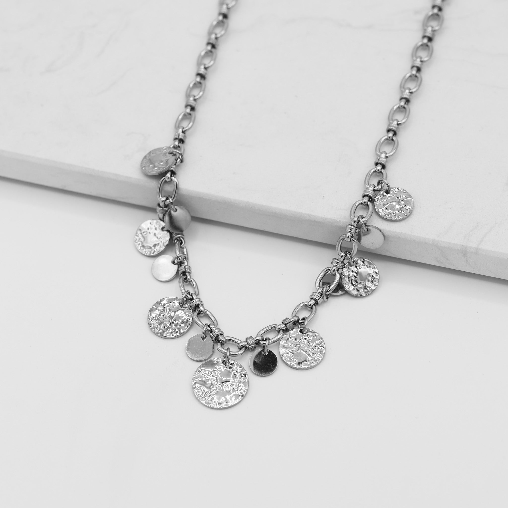 Collier Julia