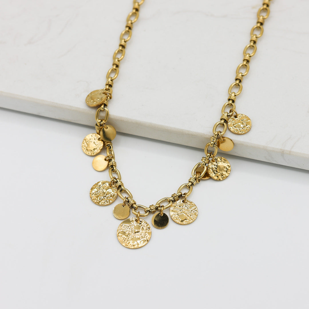 Collier Julia