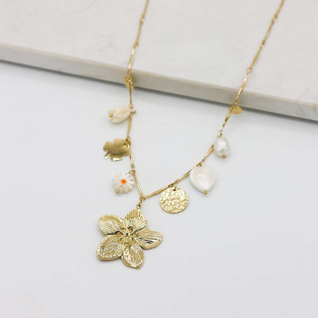 Collier Miya