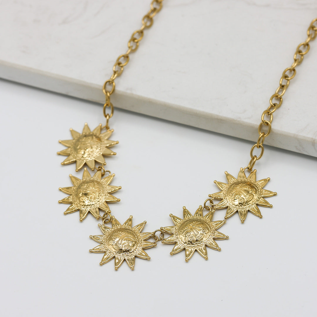 Collier Philippine