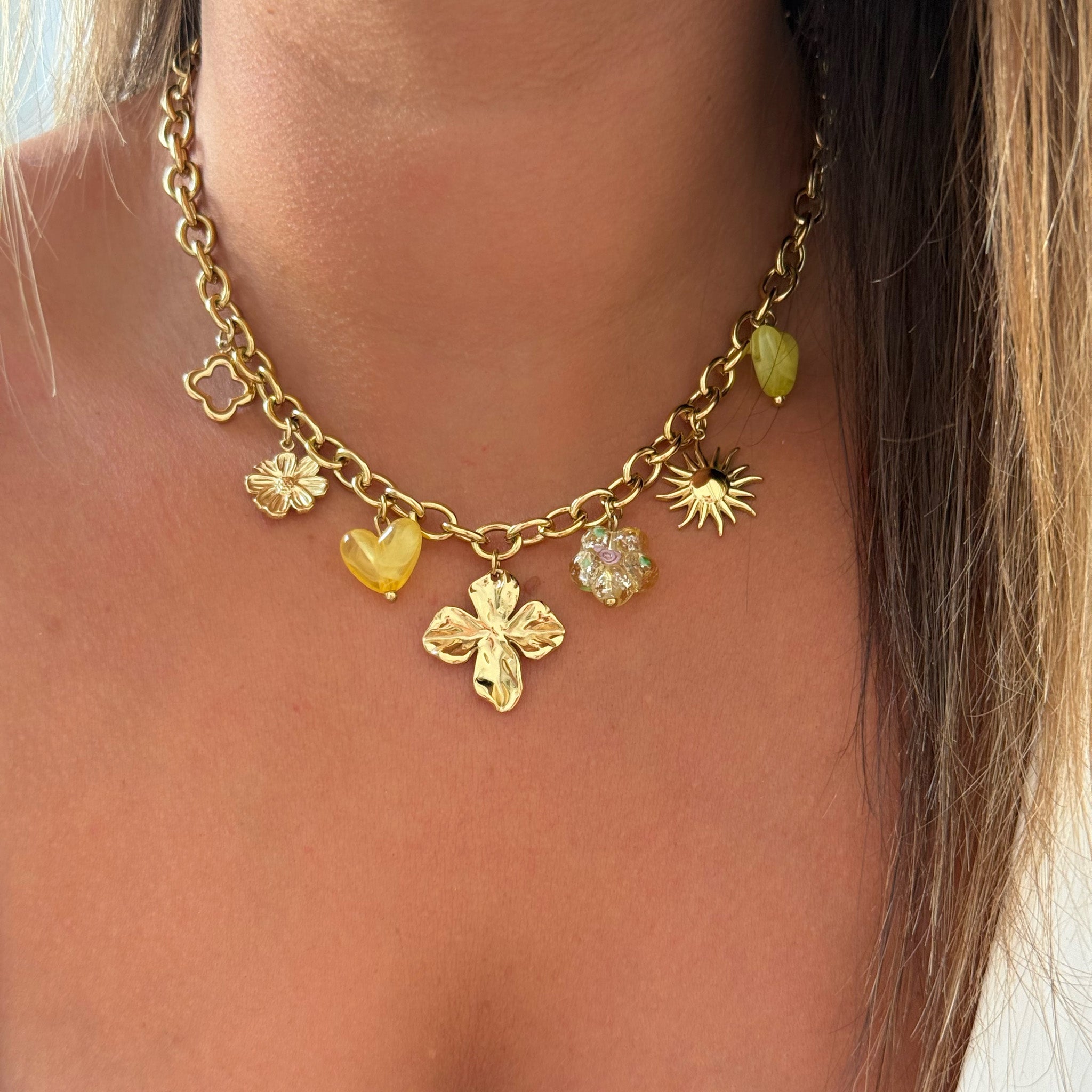 Collier Rosalina
